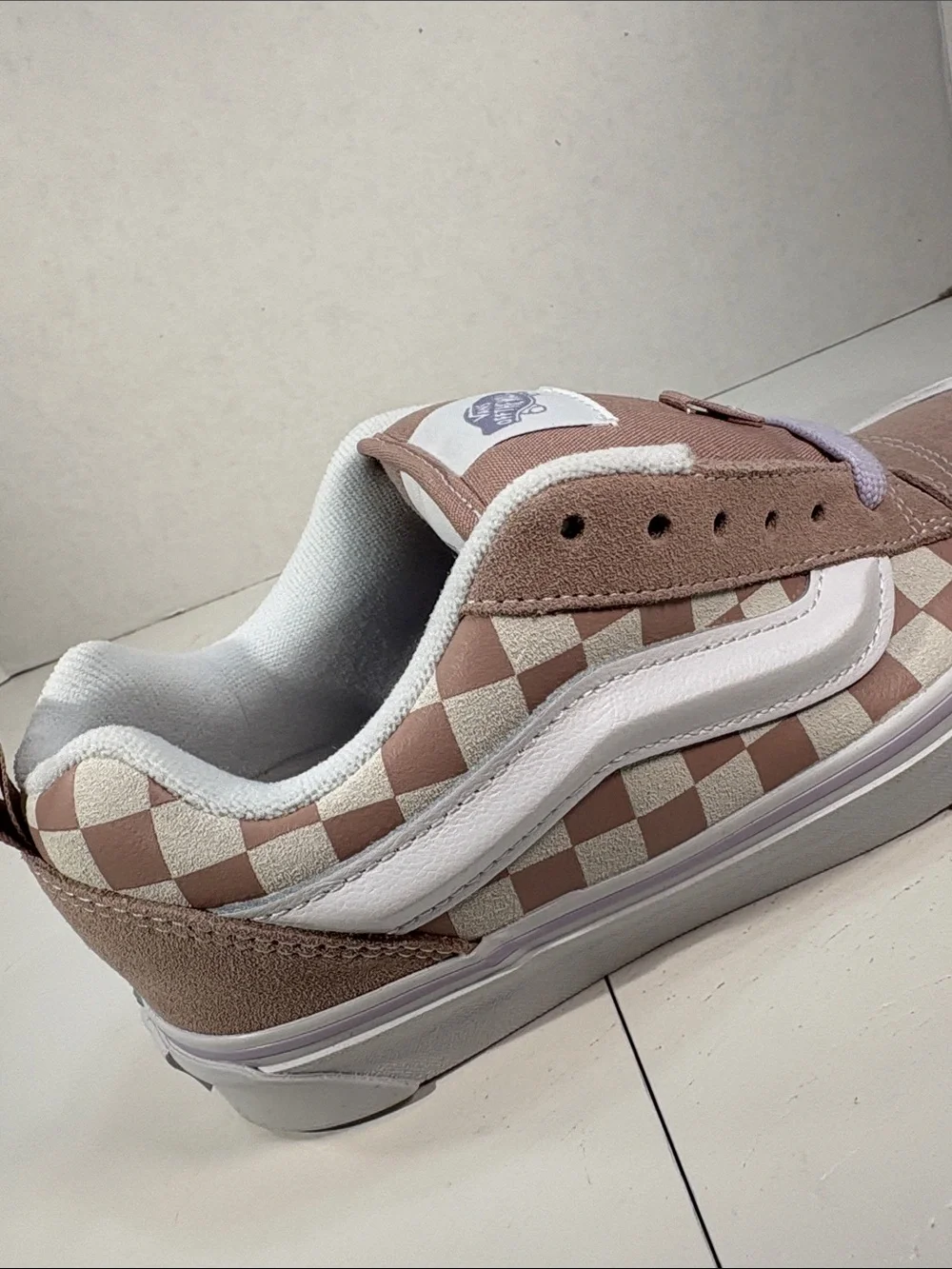 NWT Vans Knu Skool Checkerboard Skate Shoes Women’s 7.5